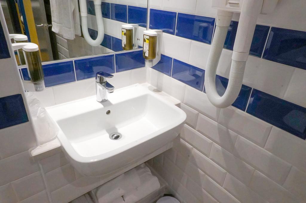 Western London 4*
